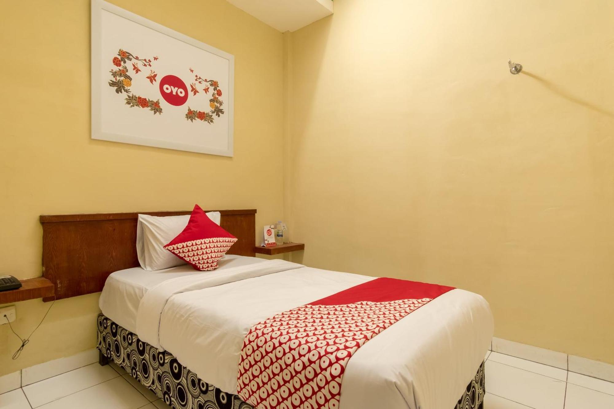 מדאן Capital O 615 Residence Puri Hotel Syariah מראה חיצוני תמונה
