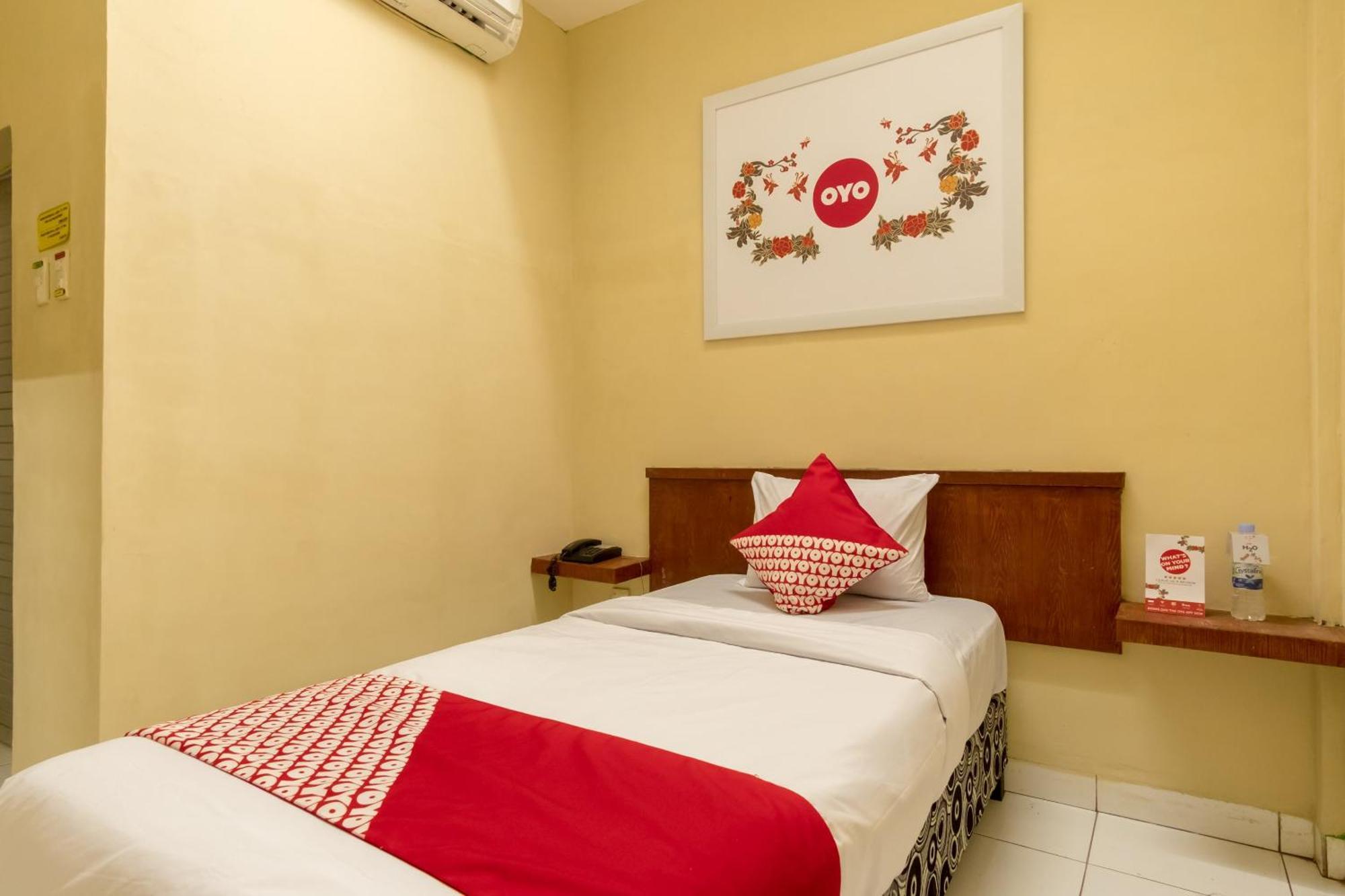 מדאן Capital O 615 Residence Puri Hotel Syariah מראה חיצוני תמונה