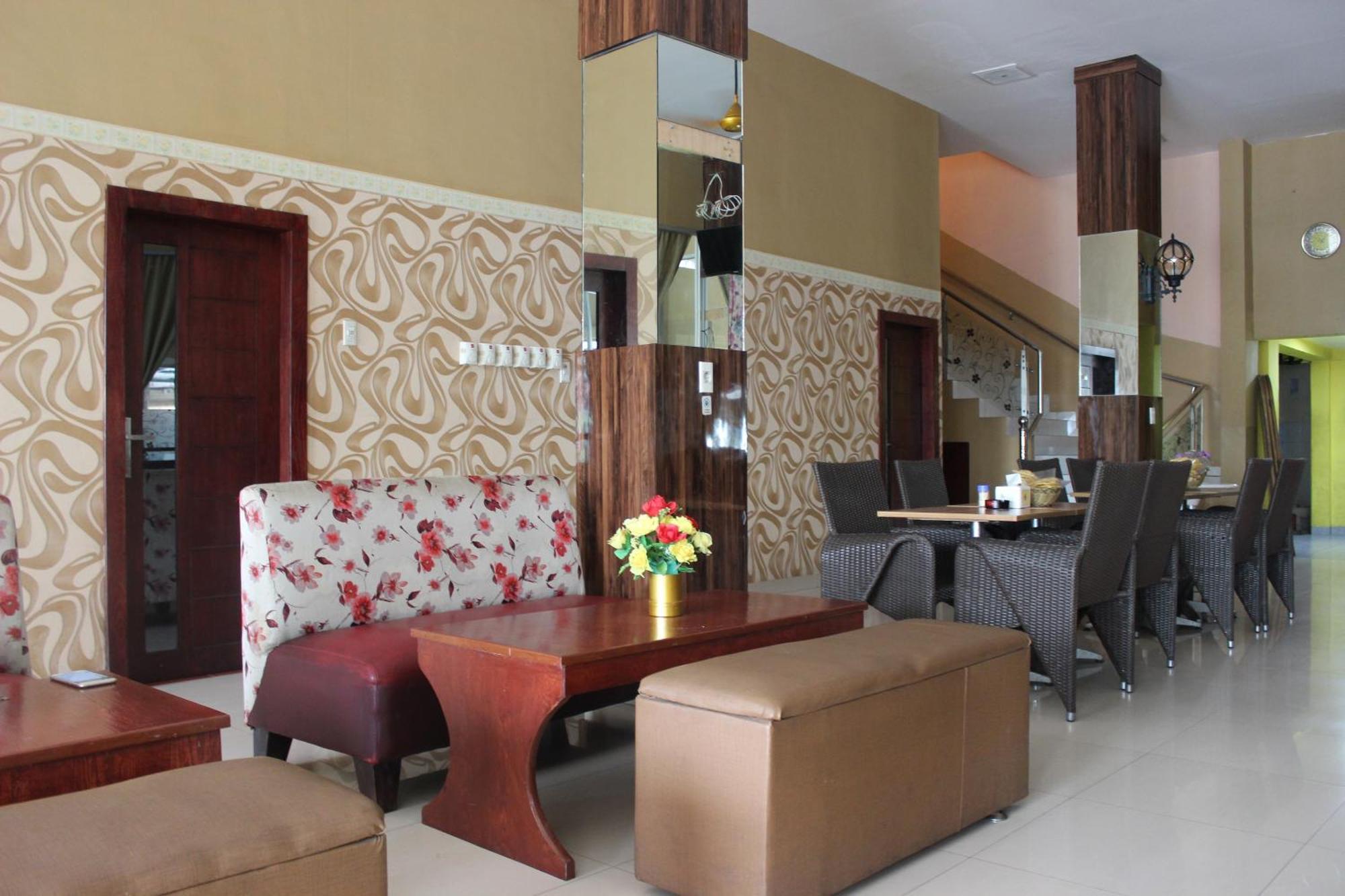 מדאן Capital O 615 Residence Puri Hotel Syariah מראה חיצוני תמונה